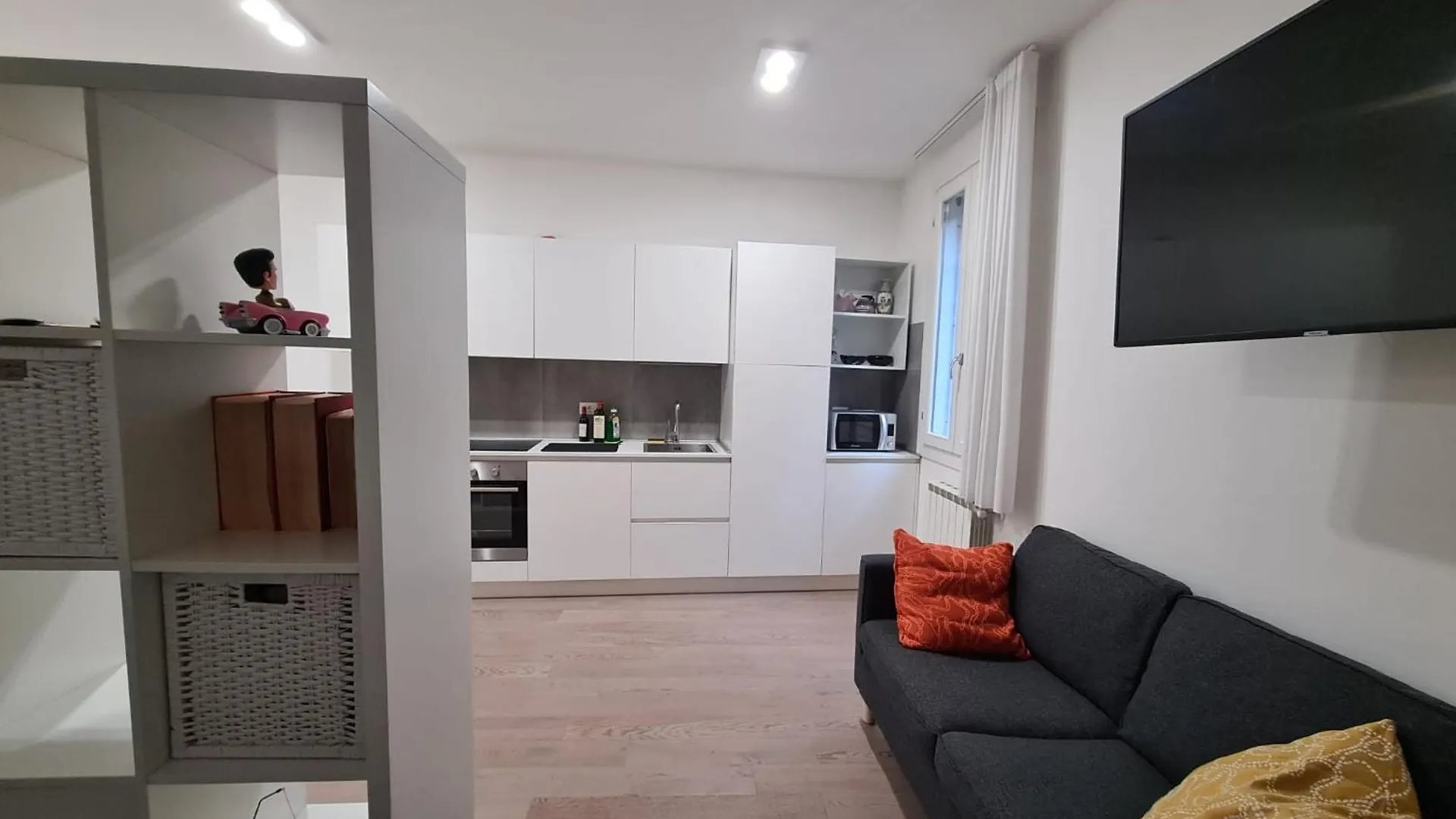 Venice Central Apartment